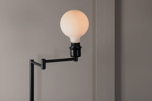 Rebellenclub Vloerlamp Dinant - Zwart - vtwonen shop