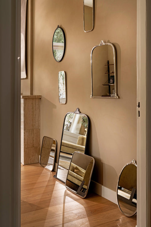 vtwonen Wandspiegel - Ovaal - Zwart - 56x35cm - vtwonen shop