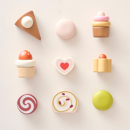 Petite Amélie Hout etagere met gebak - 10 delig - Noyer - vtwonen shop