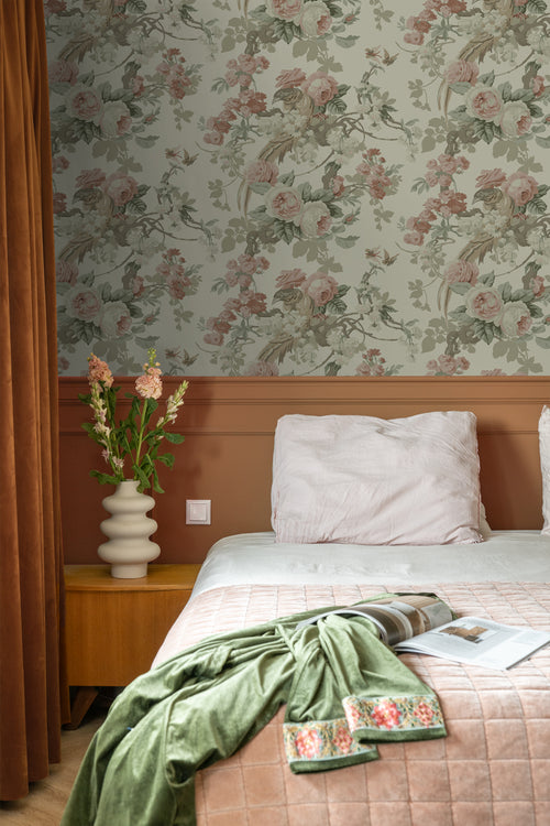 ESTAhome behang bloemen en vogels vergrijsd groen - 50 x 900 cm - 139810 - vtwonen shop