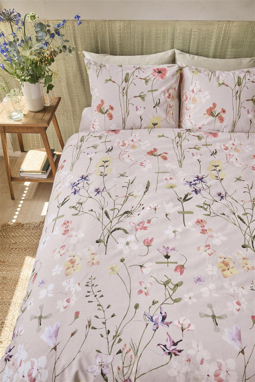 Ariadne at Home dekbedovertrek Flowerlove - 200x200/220 cm - zand