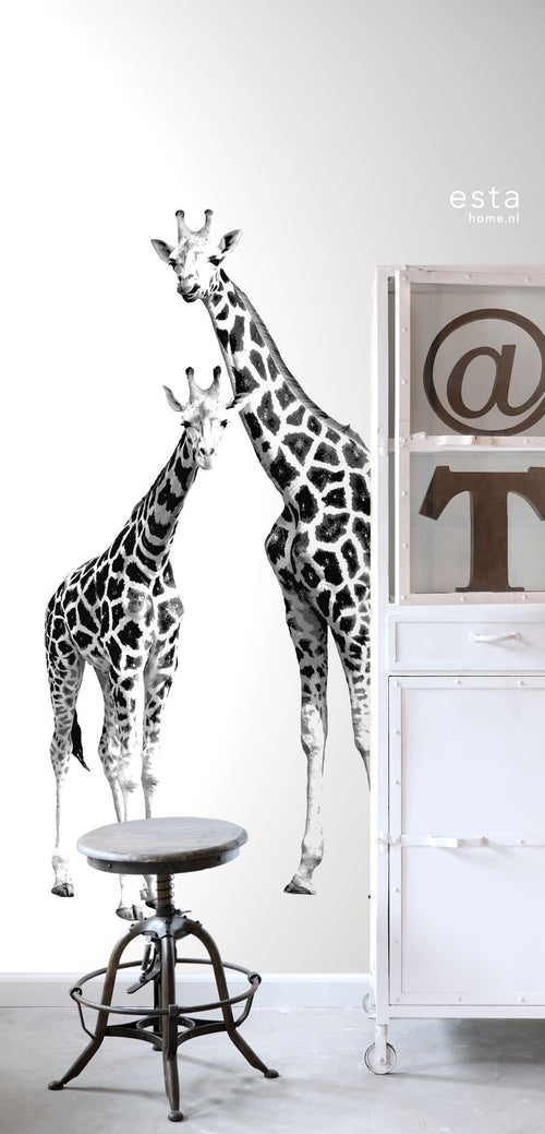 ESTAhome fotobehang giraffen zwart en wit - 139.5 x 279 cm - 158701 - vtwonen shop