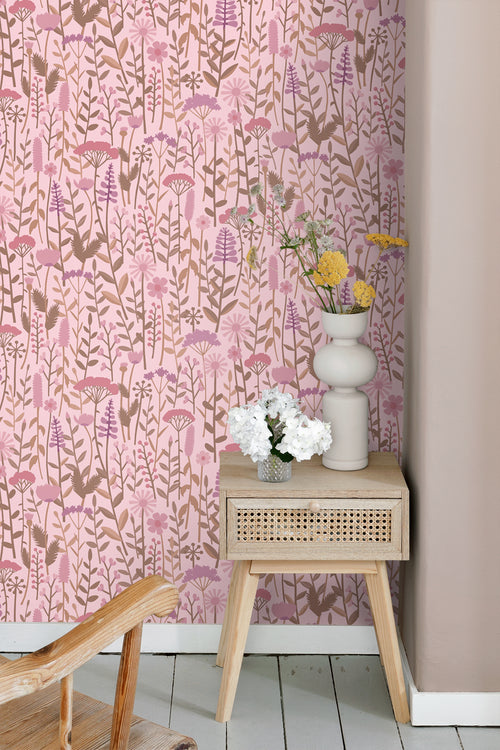 ESTAhome behang veldbloemen roze - 50 x 900 cm - 131551 - vtwonen shop