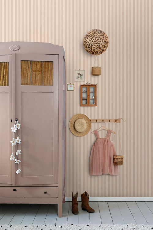 ESTAhome behang strepen licht roze - 50 x 900 cm - 131913