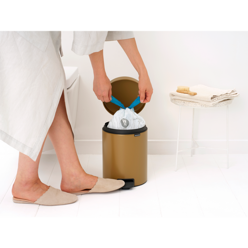Brabantia NewIcon Pedaalemmer, 5 liter, kunststof binnenemmer - Warm Gold