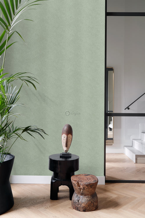 Origin Wallcoverings behang slangenprint saliegroen - 0,53 x 10,05 m - 347768 - vtwonen shop