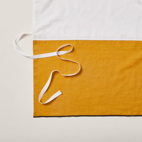 Madura Hoes voor boxspring Carlina oker en zwarte hommel 160x200 cm