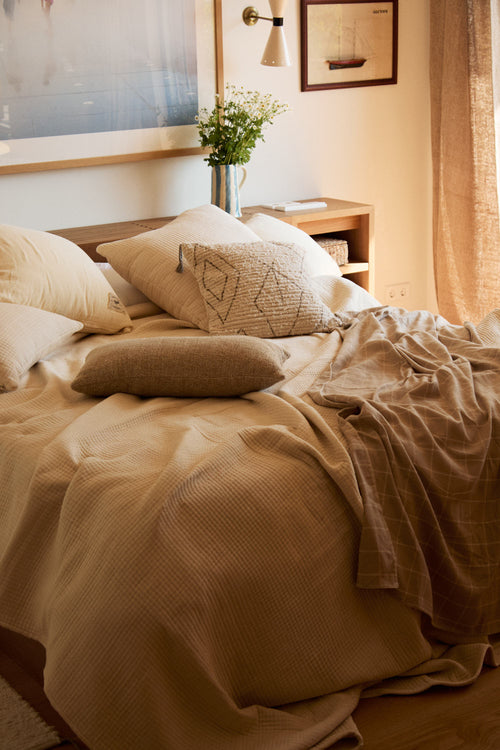 Calma House Sprei Raval - Ecru - 270x280