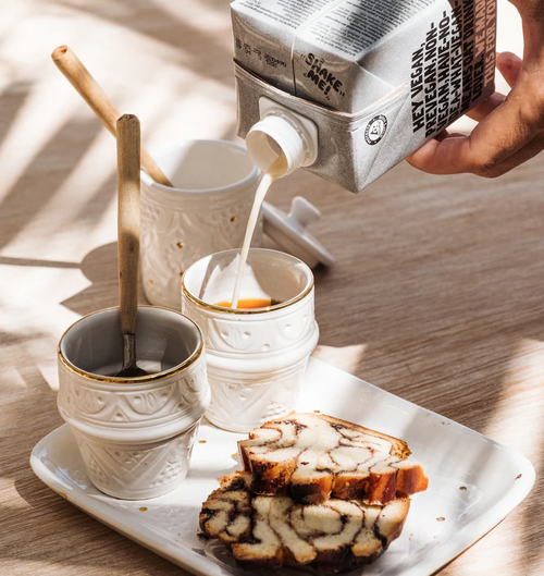 Chabi Chic Mok - Empreinte -wit/goud - keramiek - Ø 7 cm x H 9,5 cm (M) - vtwonen shop