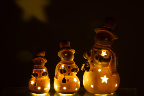 J-Line figuur Sneeuwman - porselein - ecru - large - LED lichtjes - vtwonen shop