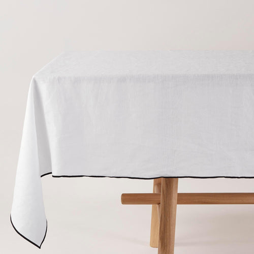 Madura Vierkant tafelkleed Carlina puur witte en zwarte hommel 170x170 cm