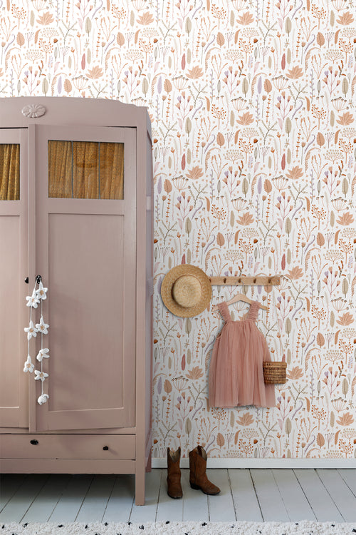 ESTAhome behang veldbloemen terracotta, paars, beige en wit - 50 x 900 cm - 131162 - vtwonen shop