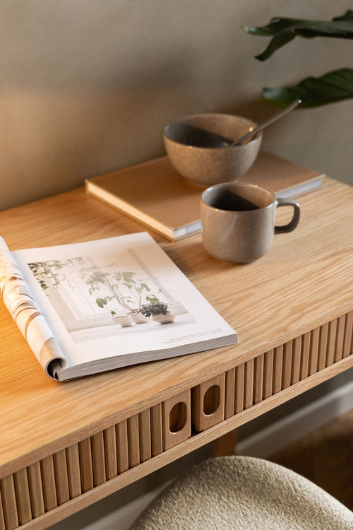 Rebellenclub Bureau Mena - 100 x 50cm - Eiken