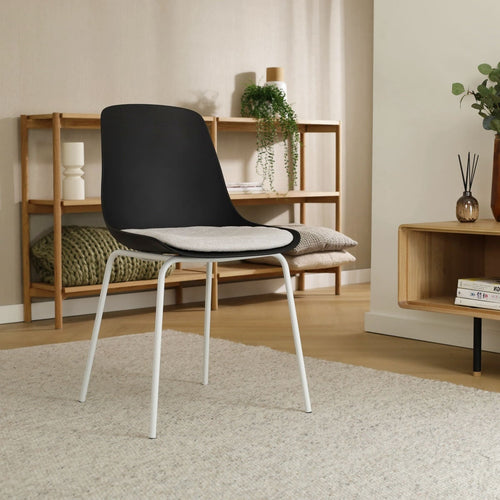 Nolon Nora-Liv Eetkamerstoel Zwart - Beige Kussen - Witte Poten - vtwonen shop