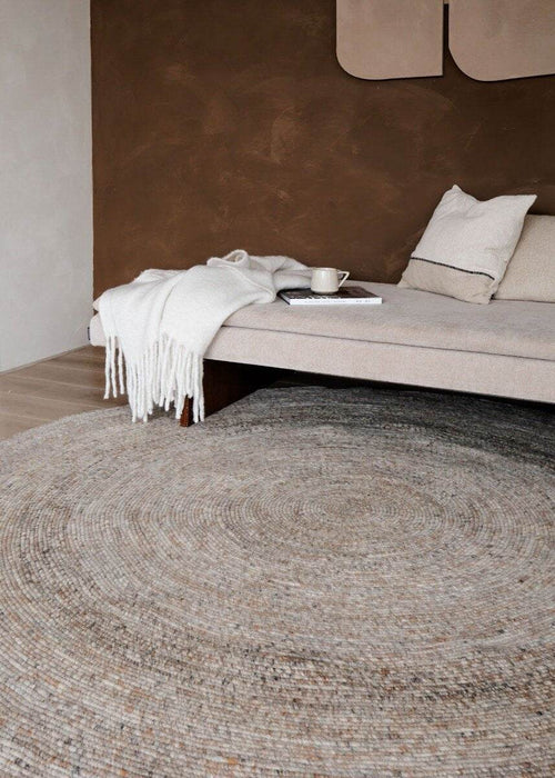 Interieur05 Rond wollen vloerkleed Gapo Grijs/Bruin Gemeleerd - 250 x 250 cm - vtwonen shop