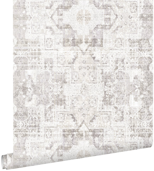 ESTAhome behang oosters kelim tapijt licht warm grijs - 53 cm x 10.05 m - 148654