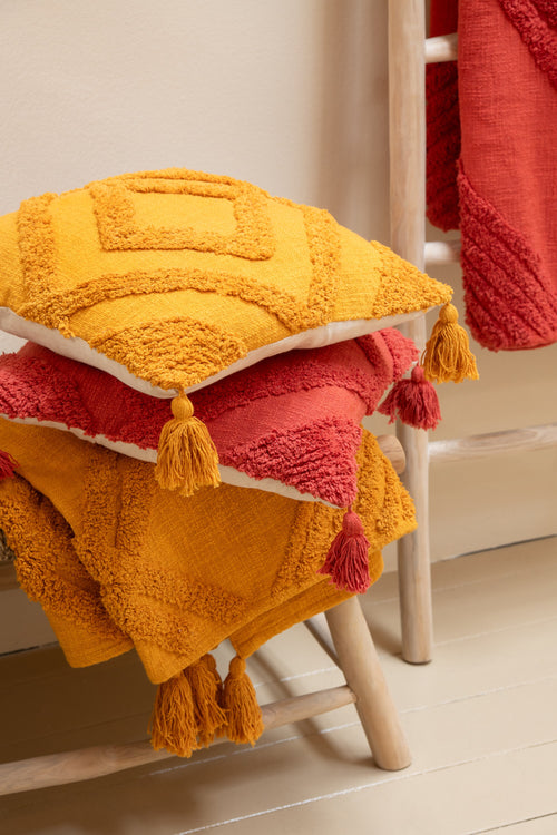 J-Line kussen Getuft + Kwasten - katoen - oker - vtwonen shop