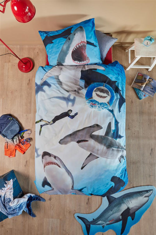 FREEK VONK dekbedovertrek Happige Haaien - 140x200 cm - blauw - vtwonen shop