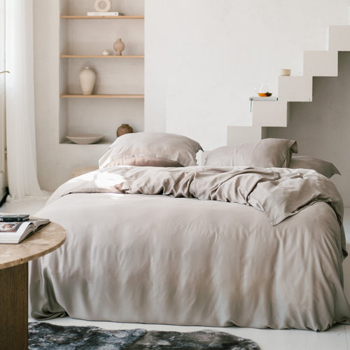 Coco & Cici - Tencel Sateen Dekbedovertrek 240 x 220 cm - 2 Persoons Beddengoed - Taupe - Lyocell - Hypoallergeen & Extra Zacht - 2 Kussenslopen - vtwonen shop