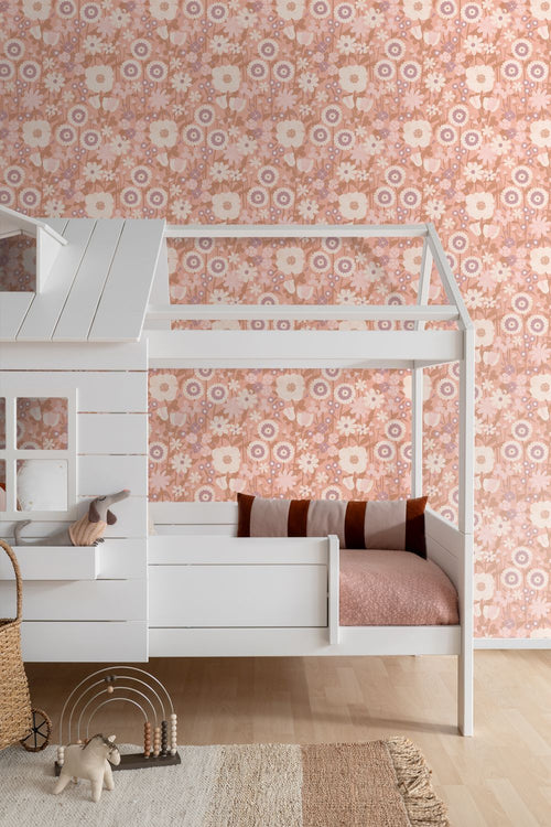 ESTAhome behang retro bloemen roze, paars en beige - 50 x 900 cm - 132159