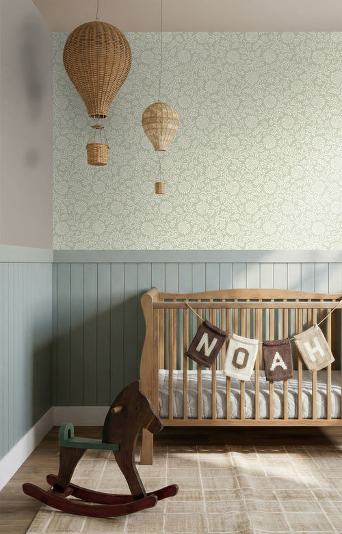ESTAhome behang vintage bloemen licht vergrijsd groen - 50 x 900 cm - 132007
