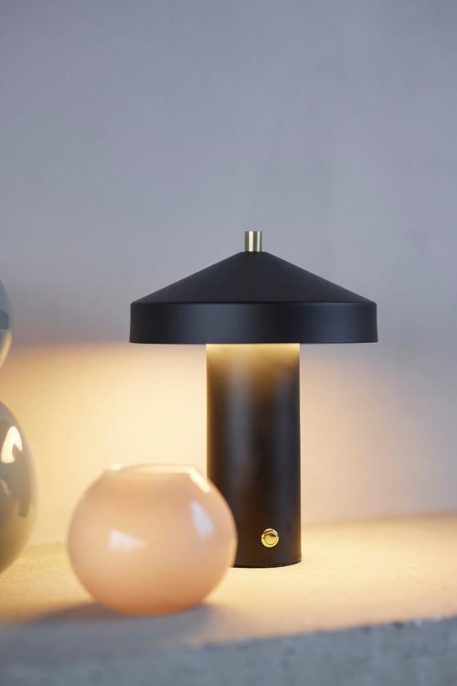 OYOY Hatto LED tafellamp  - staal