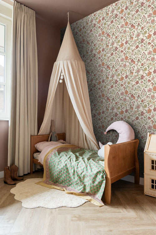 ESTAhome behang bloemetjes terracotta, groen en wit - 50 x 900 cm - 131324