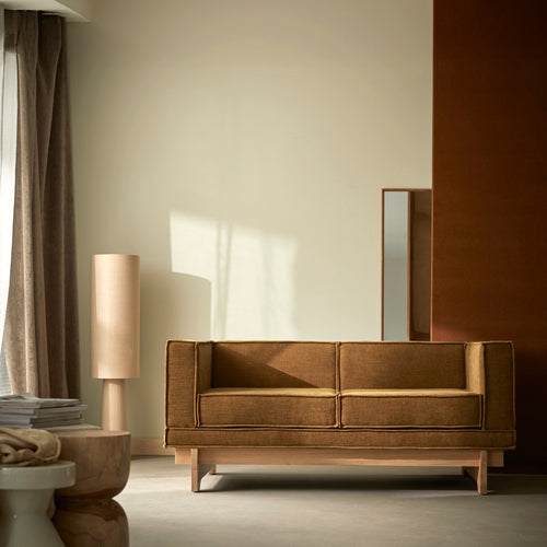 Tikamoon Eikenhouten bank met okerkleurige stof, 2-zits - Mosterd