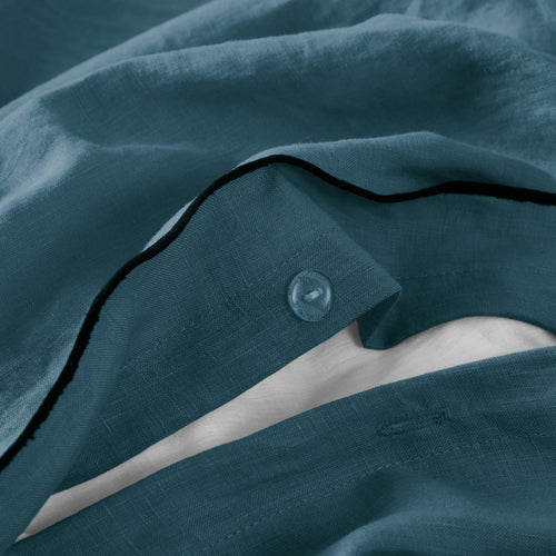 Madura Dekbedovertrek Carlina olie en zwarte hommels 240x220 cm