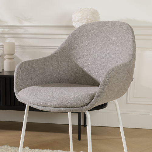 Nolon Nora-Mae Eetkamerstoel Warm Grijs - Armleuning - Witte Poten - vtwonen shop