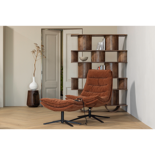 WOOOD draaifauteuil met hocker Kube - Chenille stof - Bruin - vtwonen shop
