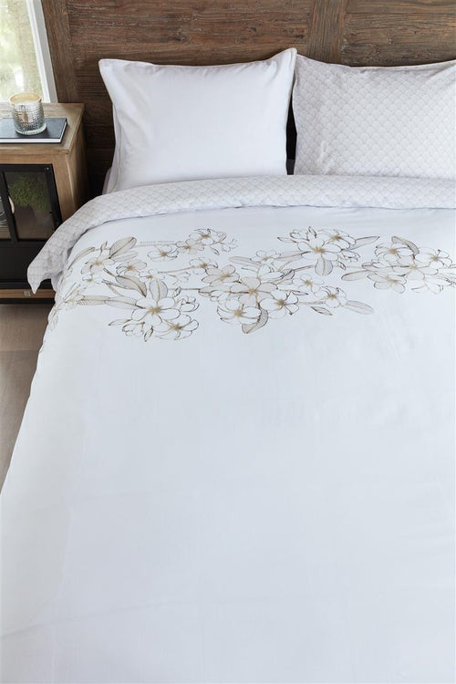 Riviera Maison Plumeria dekbedovertrek - Eenpersoons - 140x200/220 - Naturel - vtwonen shop