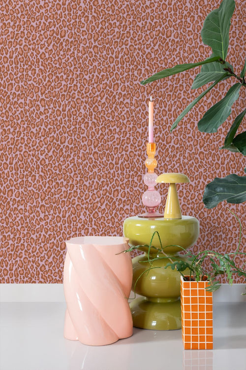 ESTAhome behang panterprint terracotta en lila paars - 53 cm x 10.05 m - 131402