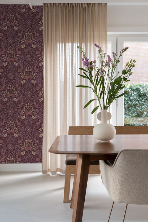 ESTAhome behang bloemen en vogels in art nouveau stijl aubergine paars - 0.53 x 10.05 m - 131635