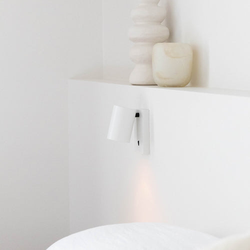 Atmooz wandlamp Nuo - wit-zwart binnenin - 15 x 10 x H 12 cm - GU10