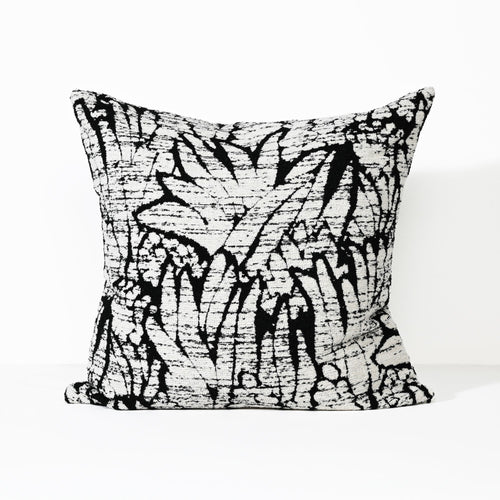Darcy & Duke sierkussen Black Palm - Zwart - 55x55cm