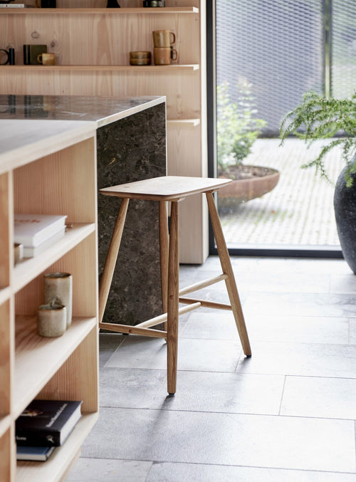 Villa Collection Bodo houten barkruk naturel - 64 cm
