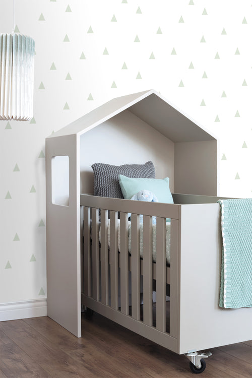 ESTAhome behang grafische driehoekjes mintgroen en wit - 53 cm x 10.05 m - 128868 - vtwonen shop