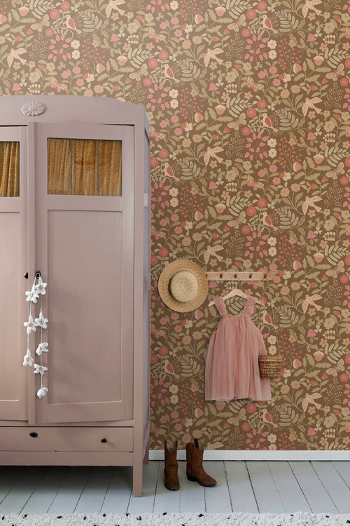 ESTAhome behang bloemen en vogels vergrijsd groen en roze - 50 x 900 cm - 131468 - vtwonen shop