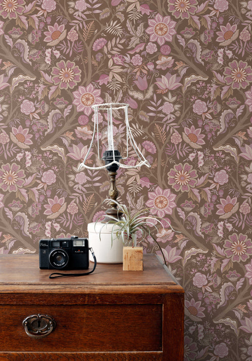 ESTAhome behang vintage bloemen mauve paars en vergrijsd groen - 50 x 900 cm - 131337 - vtwonen shop