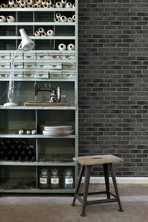 ESTAhome behang bakstenen zwart - 53 cm x 10.05 m - 139138 - vtwonen shop