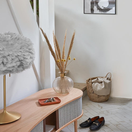 Umage Sante tafellamp standaard brushed brass - met usb aansluiting - vtwonen shop