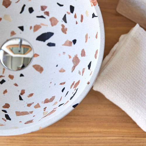 Tikamoon Ronde waskom van bruin premium terrazzo ∅ 32 cm - Bruin