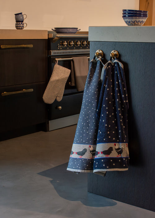 Luxe Keukendoek en Theedoek Kip Donkerblauw - Bunzlau Castle - 100% biologisch GOTS katoen