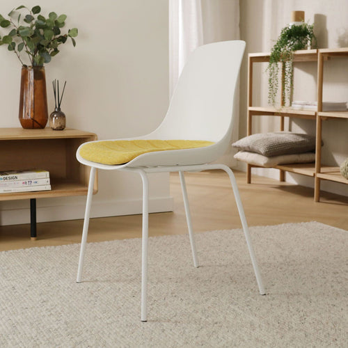 Nolon Nora-Liv Eetkamerstoel Wit - Okergeel Kussen - Witte Poten - vtwonen shop