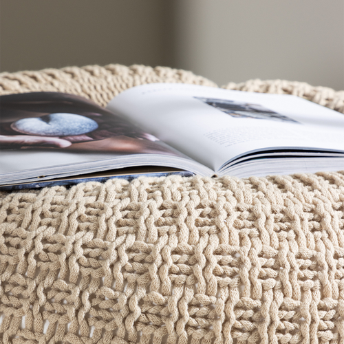 Nest living Sylvie Gevlochten Ronde Poef Beige - Ø 45 cm - vtwonen shop