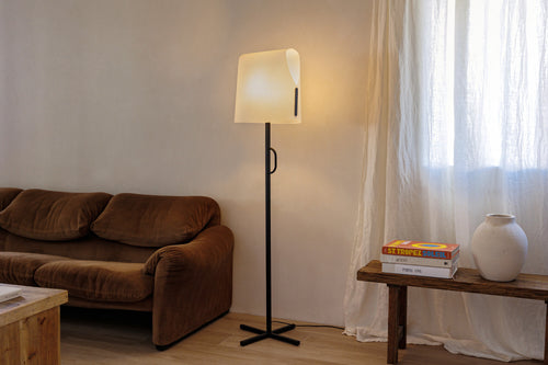 Faro Luang Zwart, beige vloerlamp