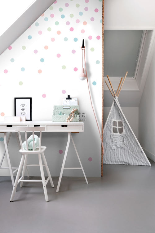 ESTAhome fotobehang confetti dots roze, groen en blauw - 200 x 279 cm - 158931 - vtwonen shop