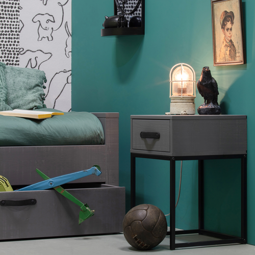 WOOOD nachtkast Morris - Grenen - Leem - 52x35x35