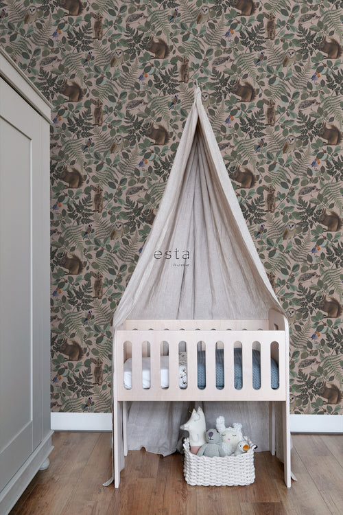 ESTAhome behang bosdieren oudroze, groen en bruin - 53 cm x 10.05 m - 139252